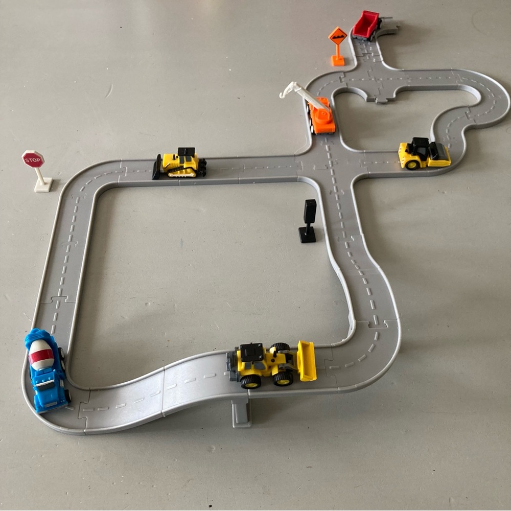 Driven by Battat Construction Crew Playset